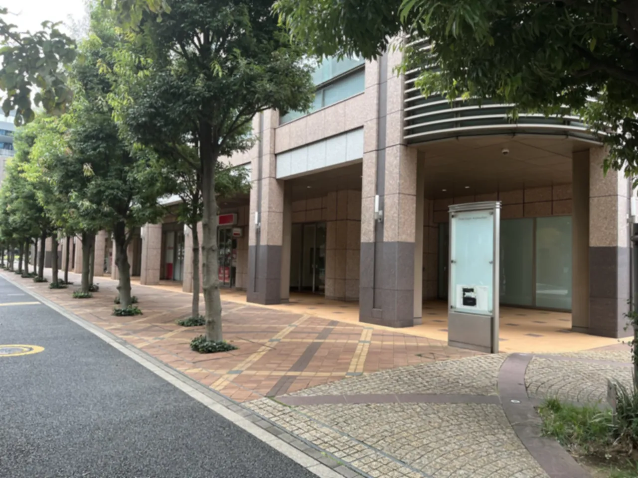 Amazon Now麻布十番拠点の入口